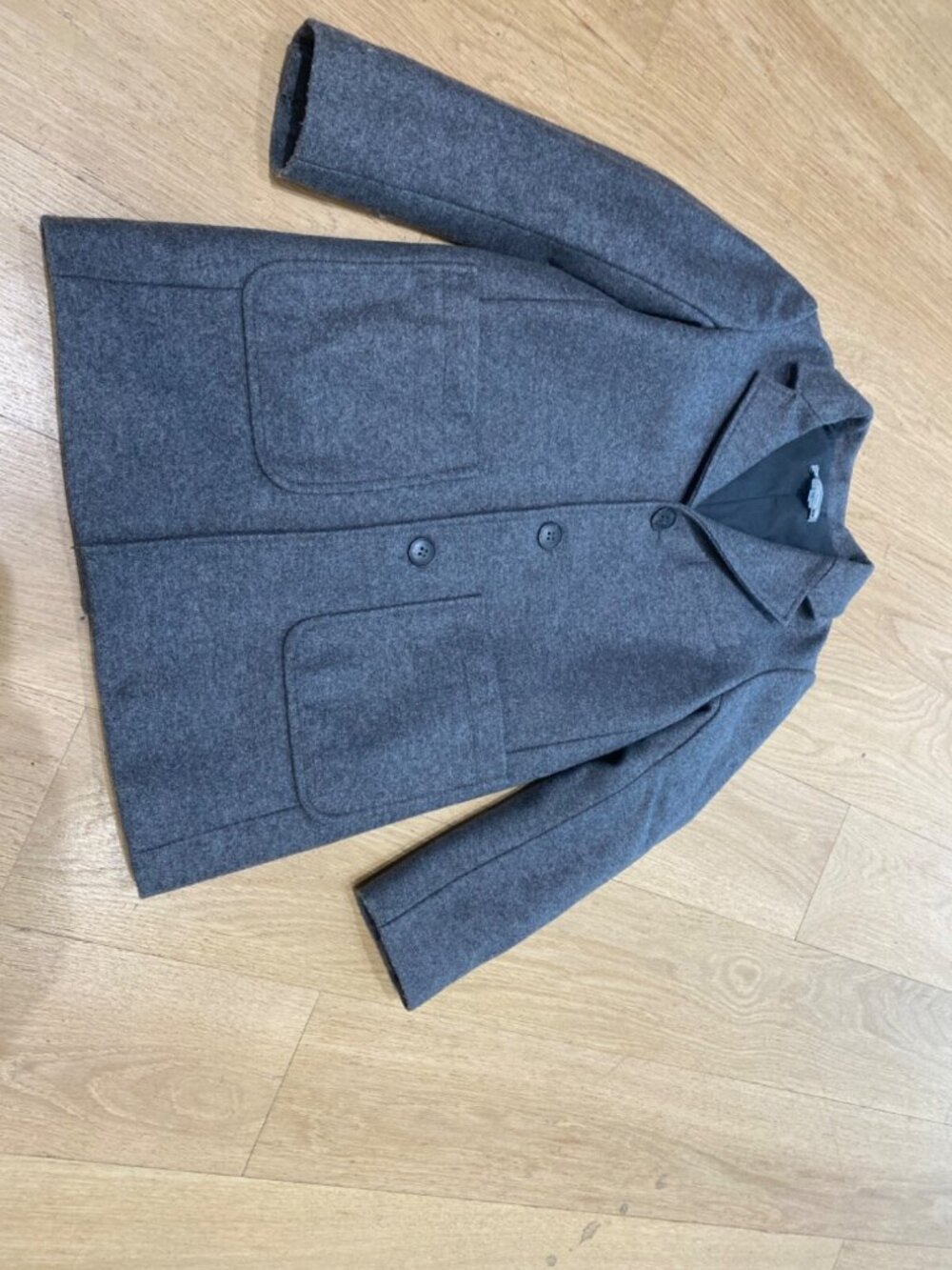 Bonpoint boys gray wool coat size 10